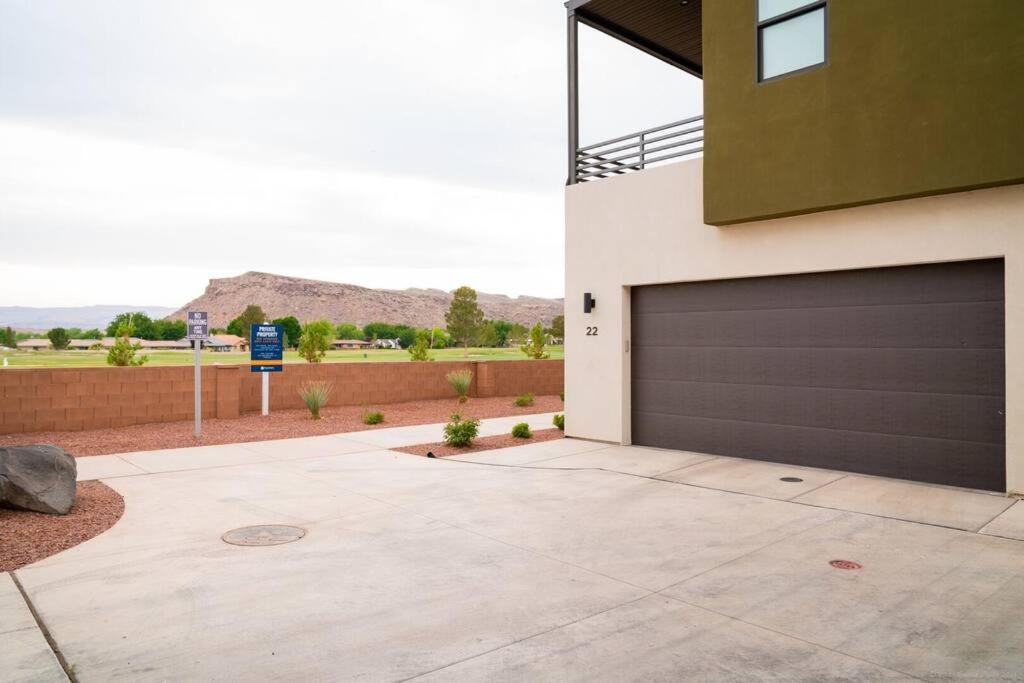 Villa 22 A Fairway To Heaven, Brand New Listing! Stunning Views! Сент-Джордж Экстерьер фото
